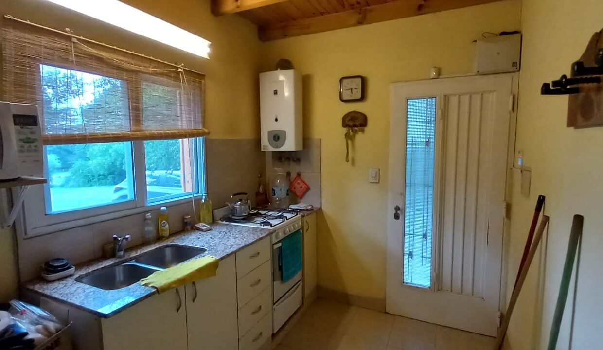 84b13f96-05ab-4bf7-9089-7bd2fdd70205